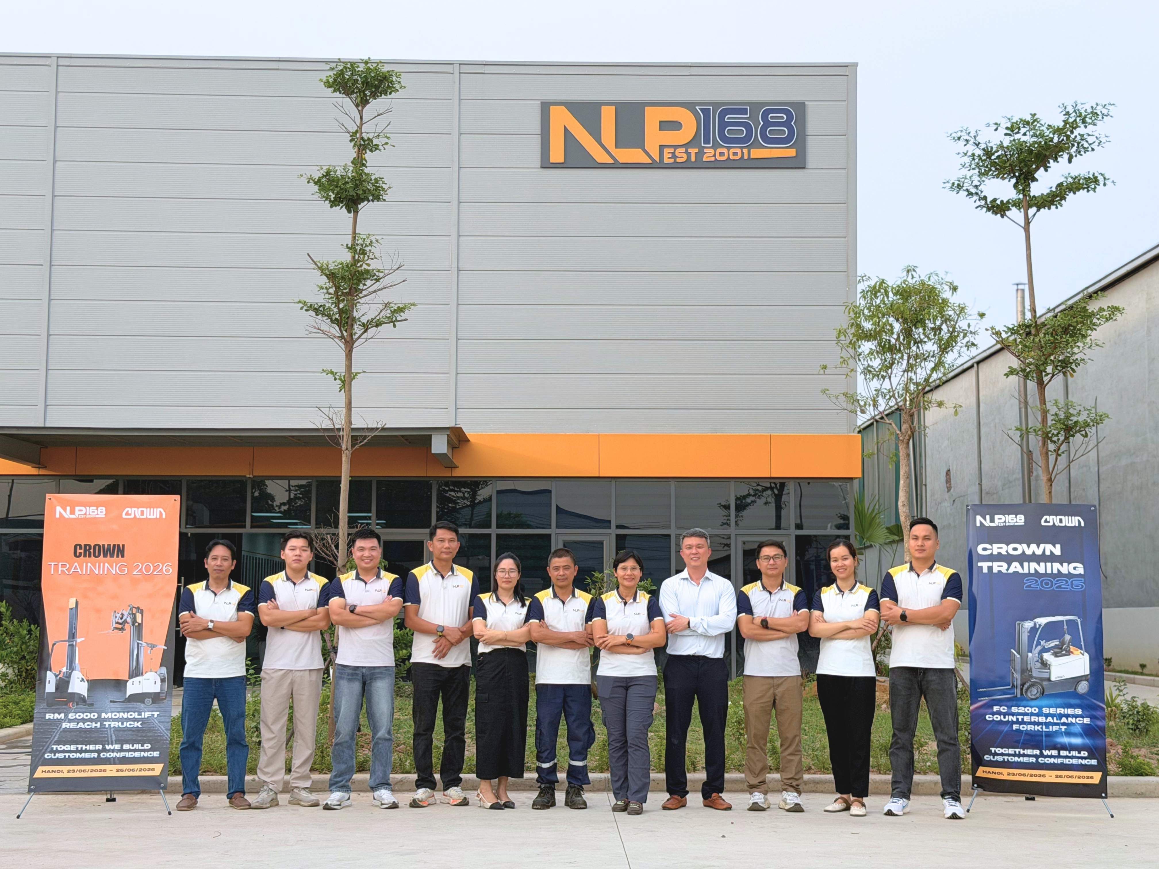 Học hỏi không phải để biết nhiều hơn, mà để phục vụ khách hàng tốt hơn mỗi ngày