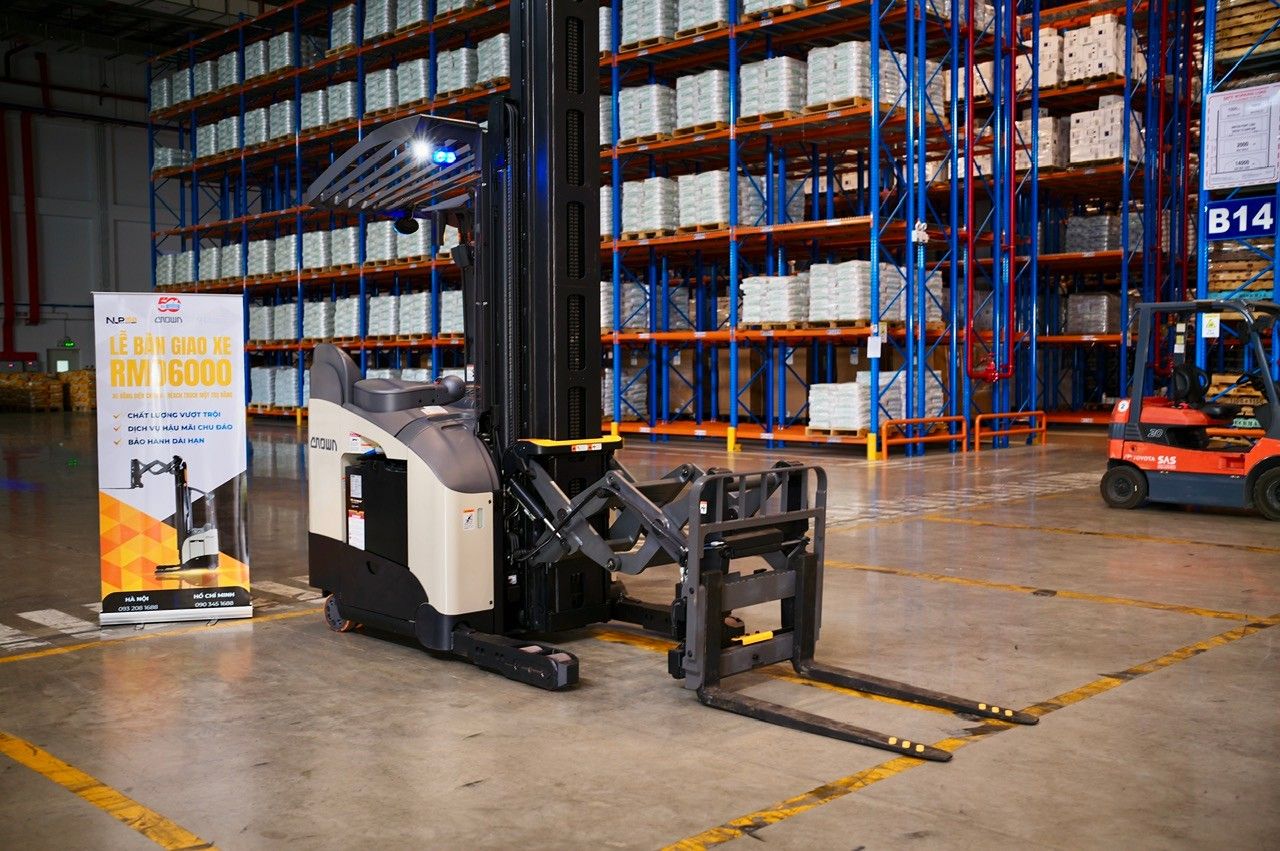 Pantograph Reach (càng nâng dạng cắt kéo) cho kệ Double Deep