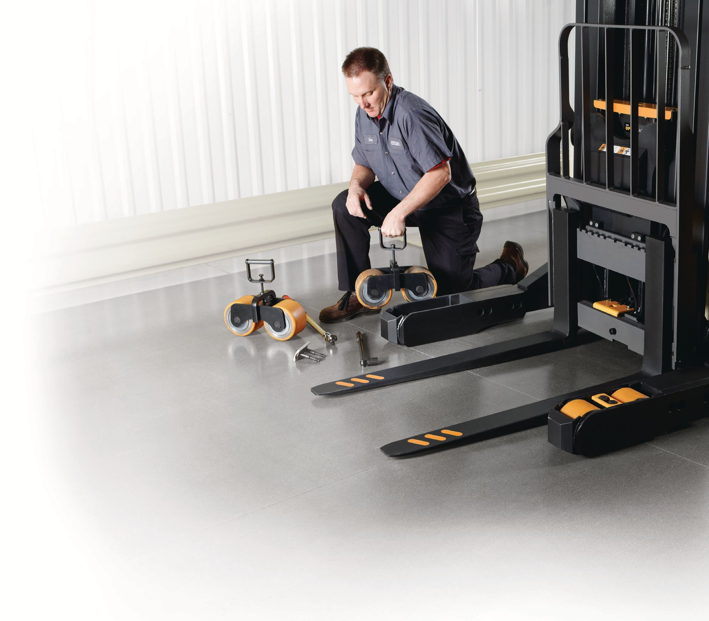 Bánh tải thay nhanh của RR Crown