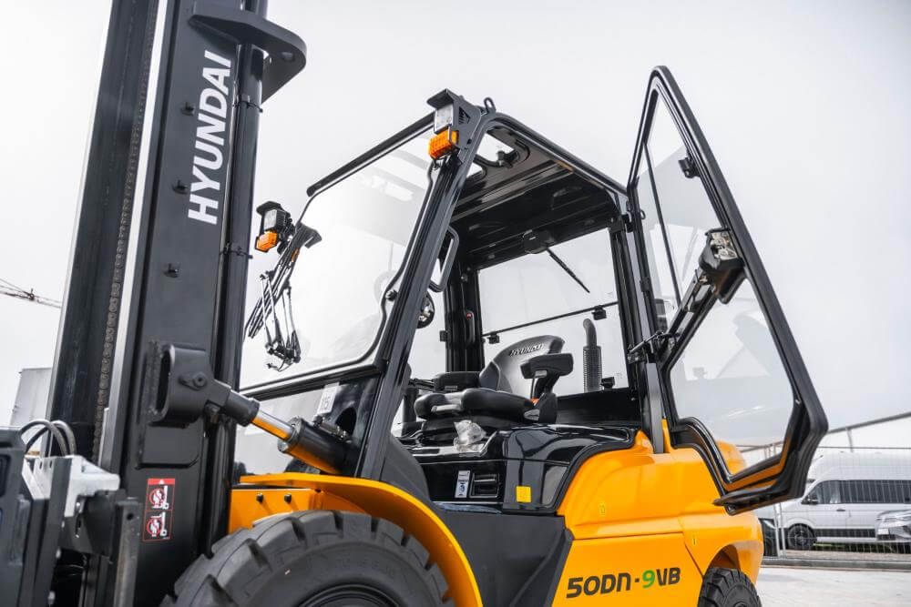 Hyundai-Diesel-50DN-9VB-1.jpg