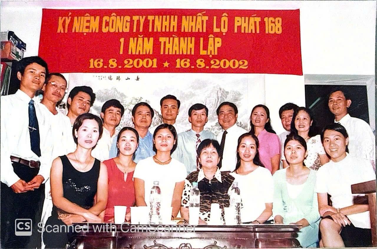 Kỷ niệm công ty TNHH Nhất Lộ Phát 168 1 năm thành lập