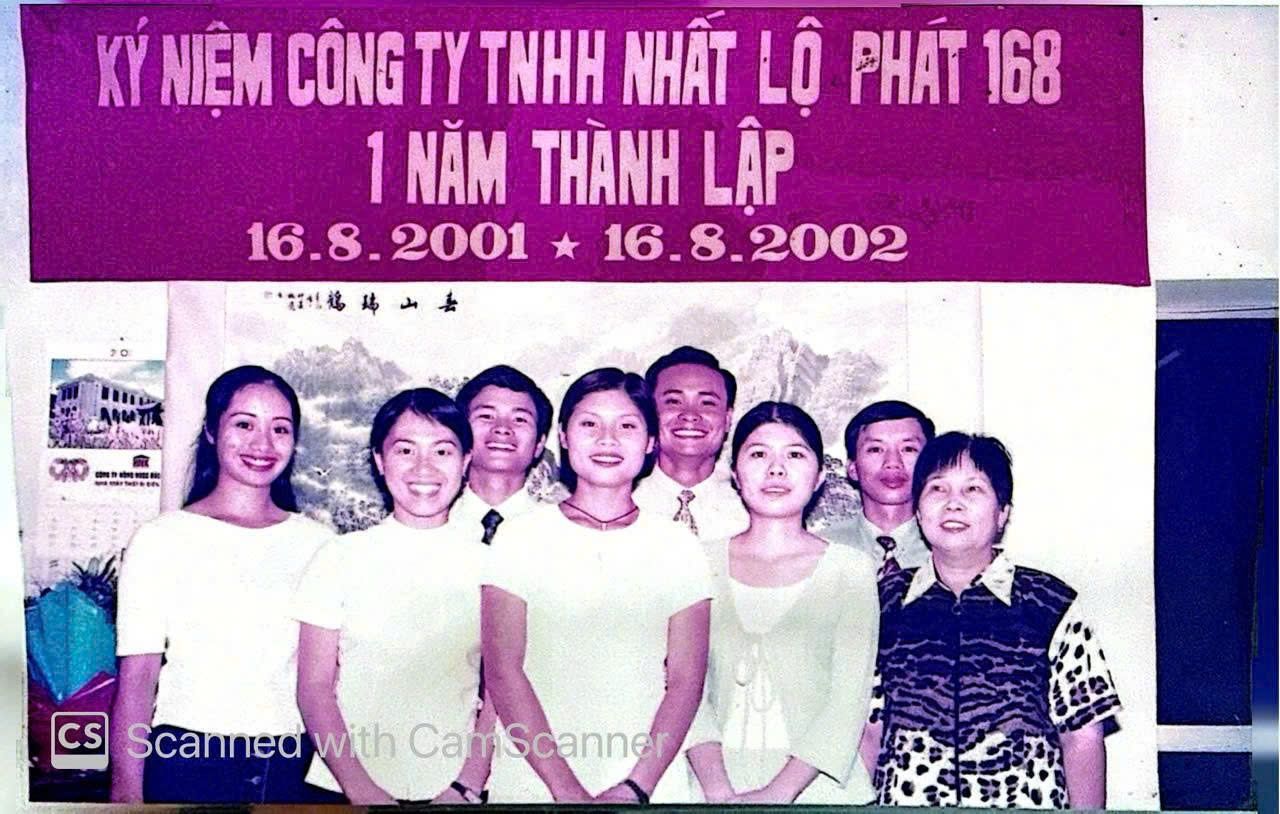 Kỷ niệm công ty TNHH Nhất Lộ Phát 168 1 năm thành lập