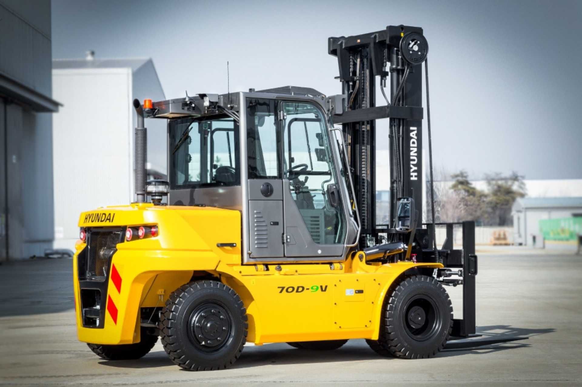 Xe nâng dầu 7 tấn tại Hải Phòng.jpg